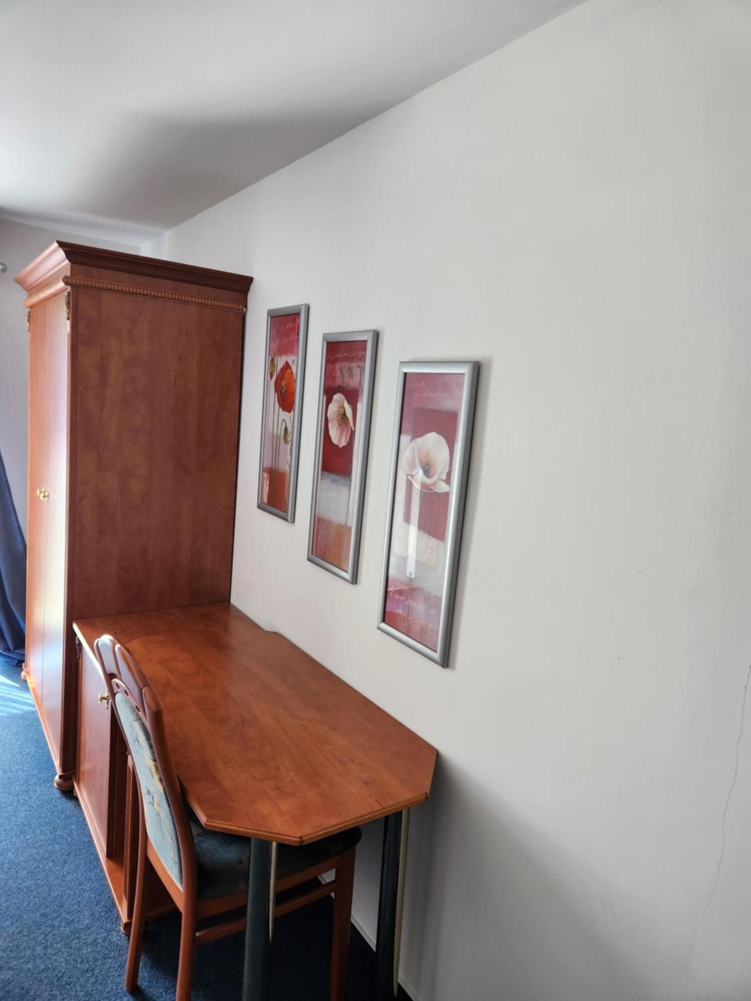 Hotel Hoyers In Pinneberg Prisdorf ภายนอก รูปภาพ